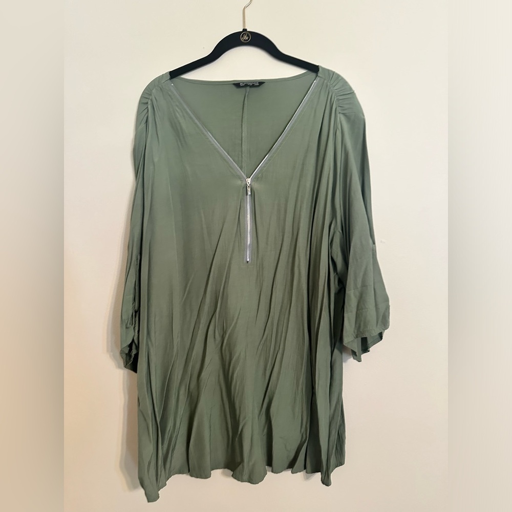 Olive green blouse with Zipper